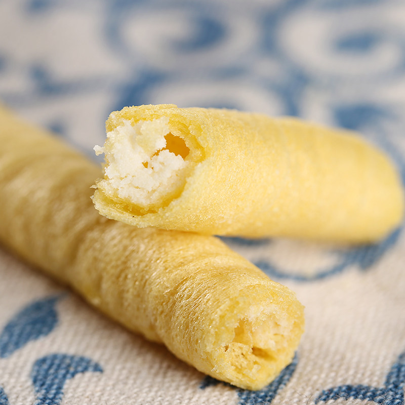 榴莲味蛋卷注心鸡蛋卷芯机卷夹心香酥脆皮饼干办公室休闲零食散装