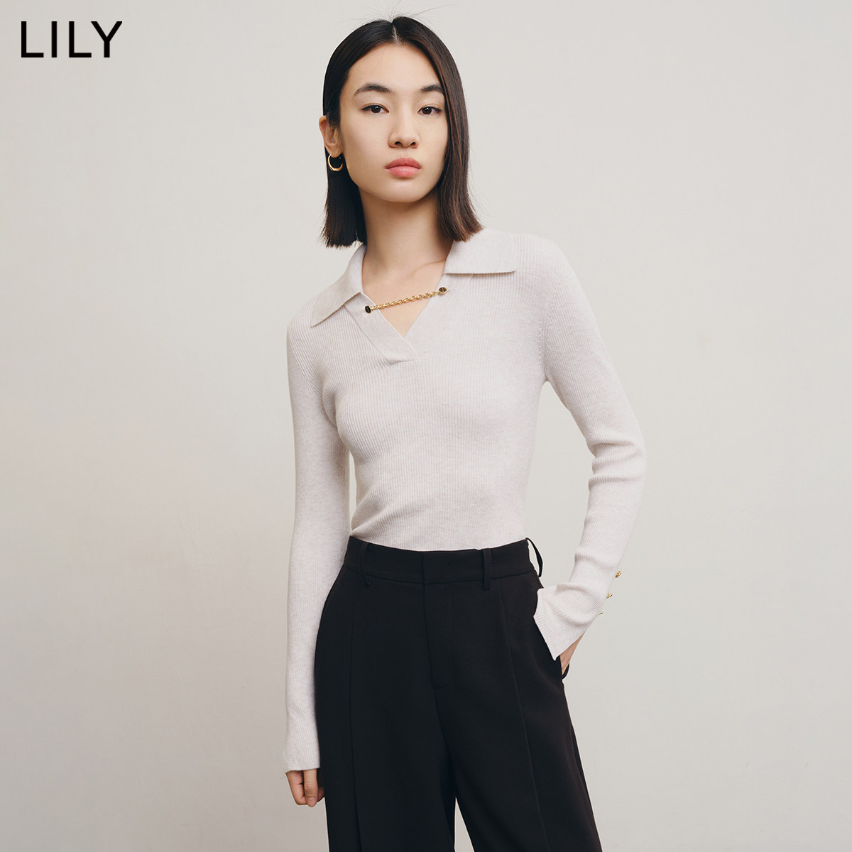 lily2022新款女装复古气质纯色撞色链条优雅修身毛针织衫