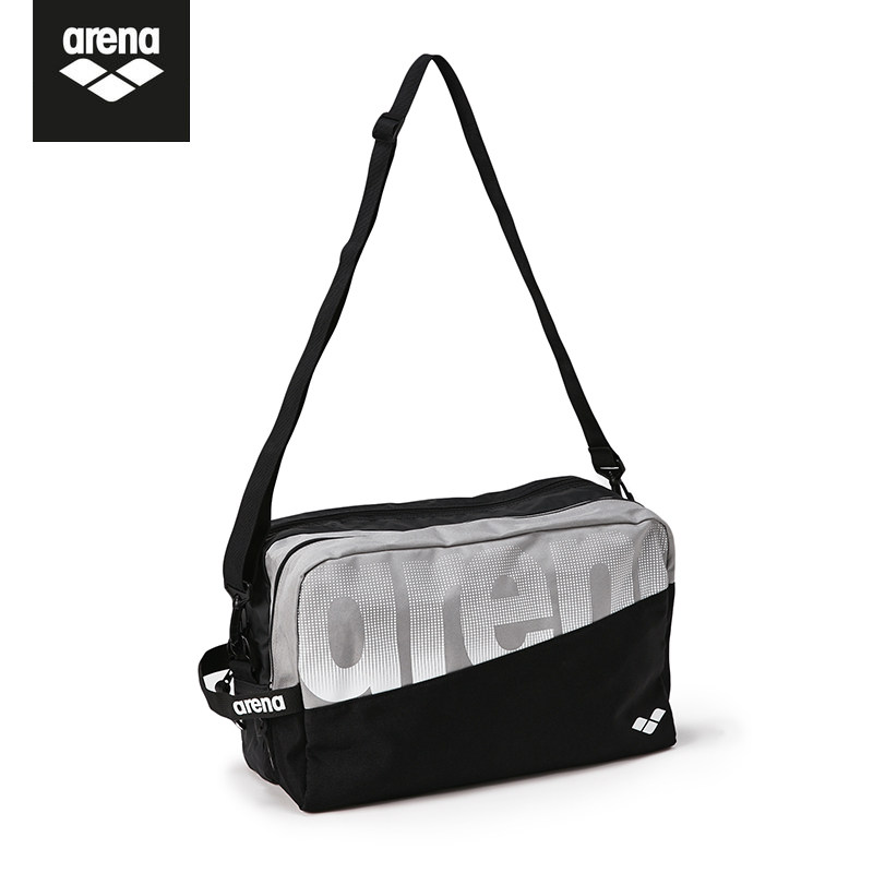 arena游泳包干湿分离特方便,尼龙里料涤纶的,耐脏抗撕裂大容量高颜值