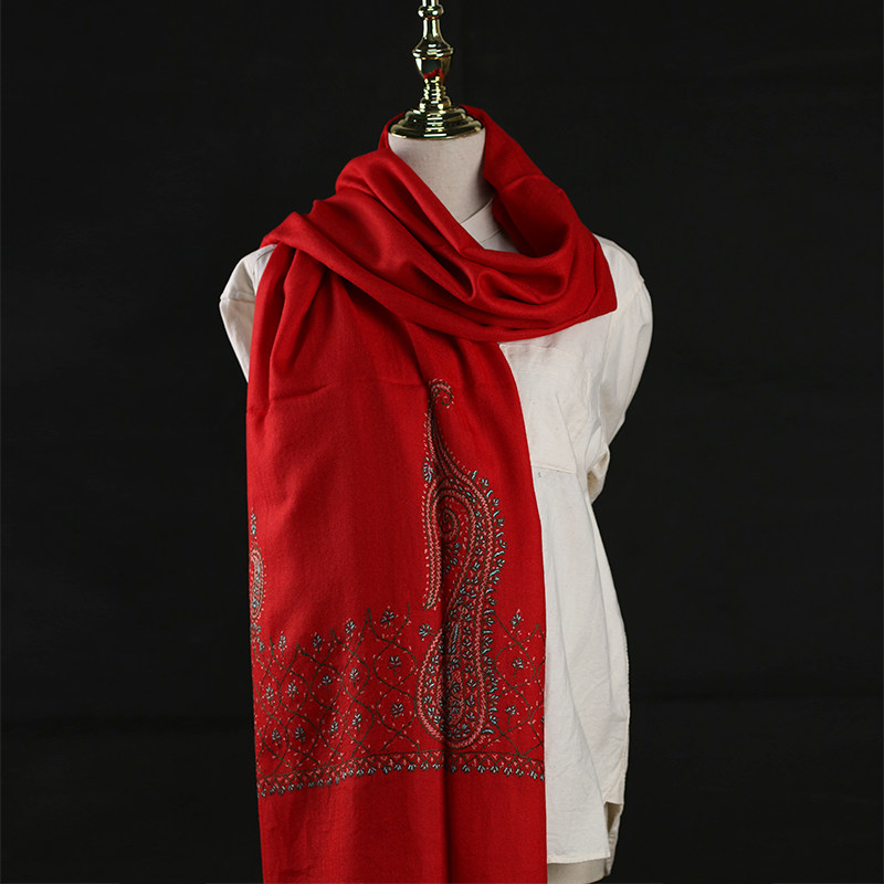 印度克什米尔羊绒围巾手工刺绣保暖披肩长款现货围巾