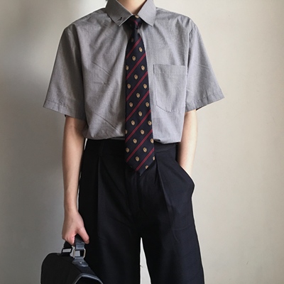 anzmo贩卖元气原创黑白格子短袖尖领衬衫jkdk制服衬衫