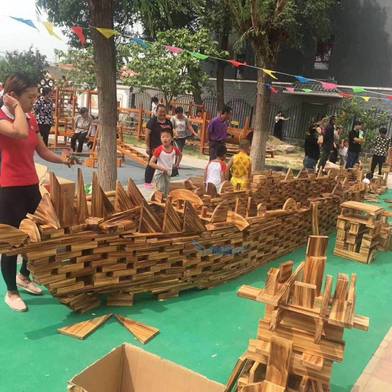 碳化积木幼儿园大型户外空心搭建炭烧建构区益智建构