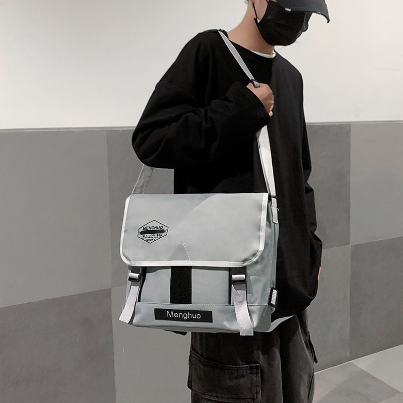 潮牌运动工装机能背包ins斜挎包单肩男生包男生男士包袋