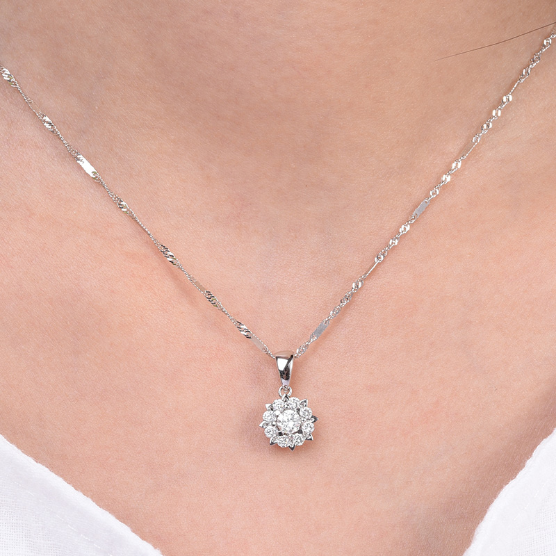 钻石1克拉白金吊坠铂金30分项链18k金群镶真钻颈饰