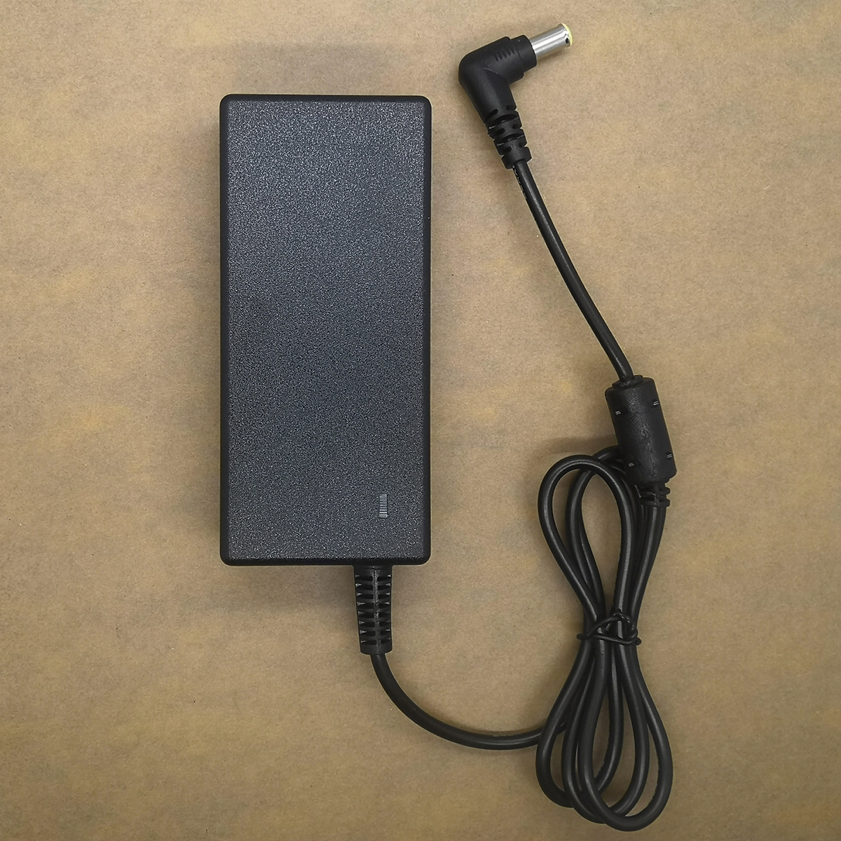 三星14v3a214a143a179a显示器电源适配器s22a330bw液晶充