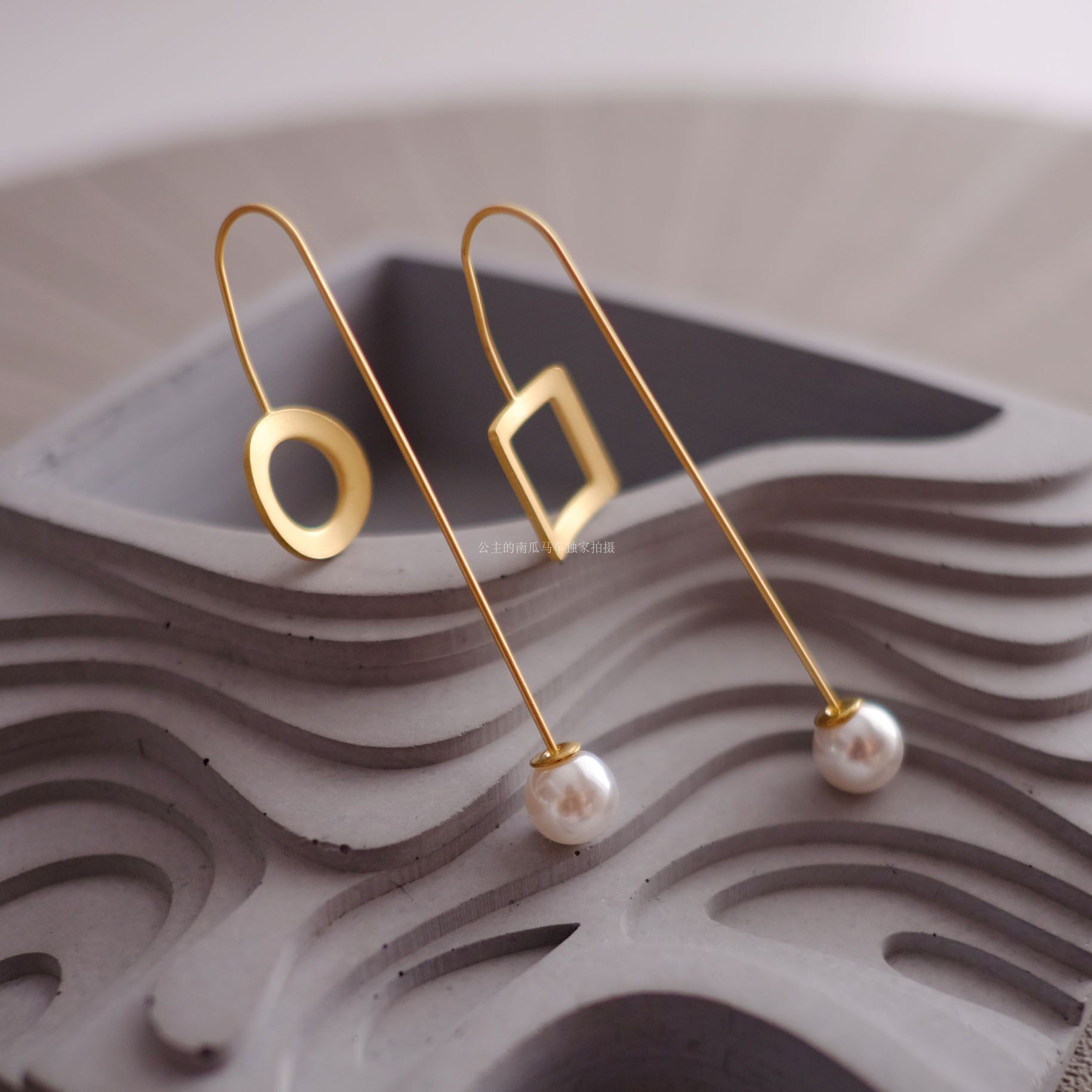 惊艳极简设计师款耳挂耳耳环耳坠裙子毛衣衬衫耳环