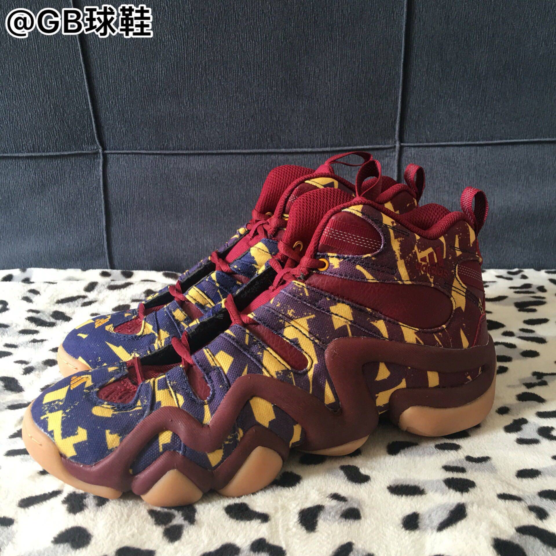 adidascrazy8科比天足篮球球鞋by3602cq1013b27707b72994篮球鞋