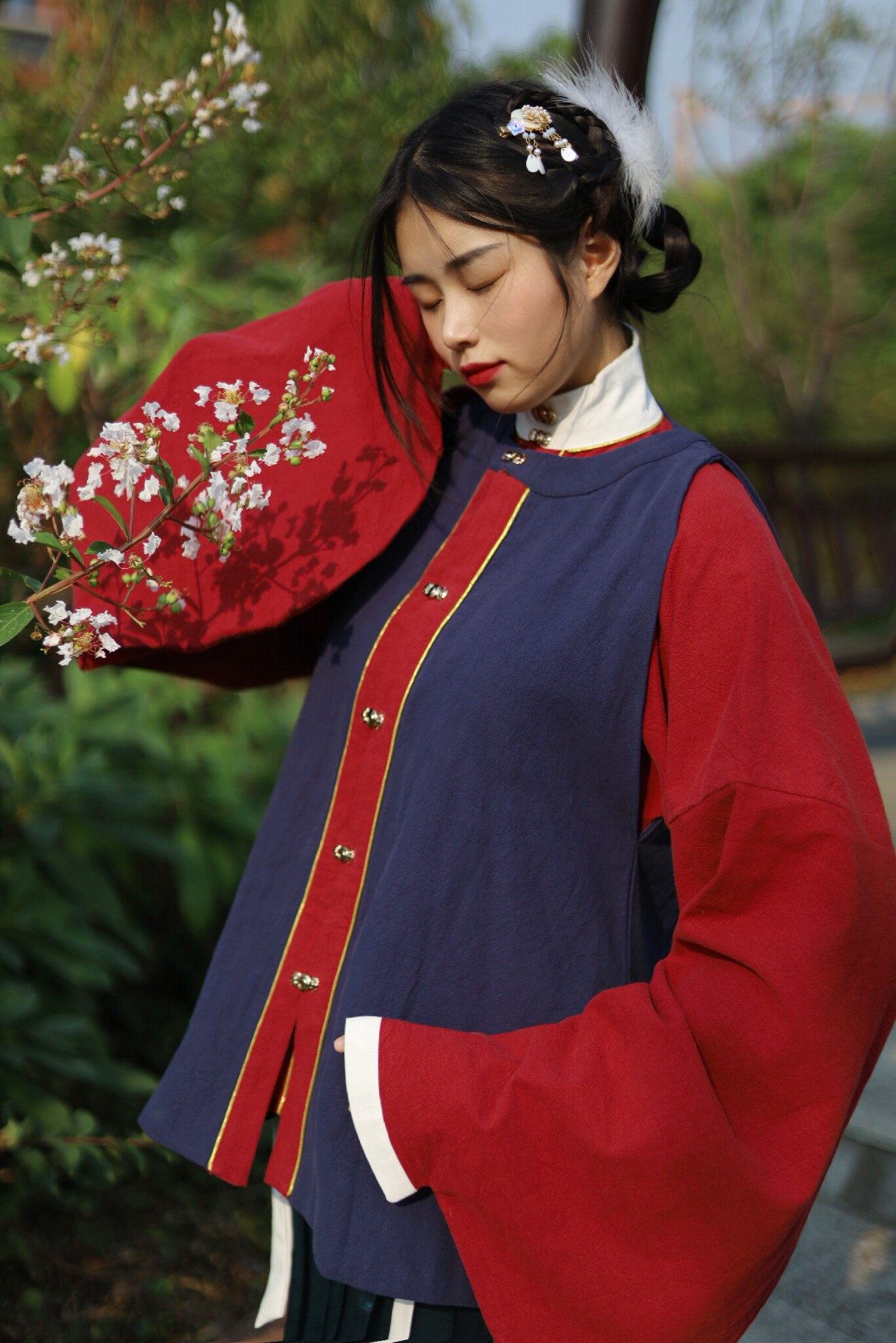 传统汉服晨光明制圆领比甲对襟圈金加绒秋冬汉服