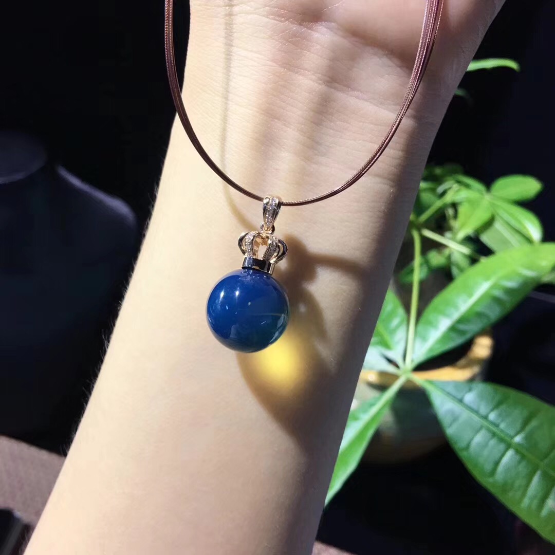 多米尼加蓝珀吊坠925银镀18k高蓝净水无暇蓝珀项链琥珀蜜蜡毛衣链
