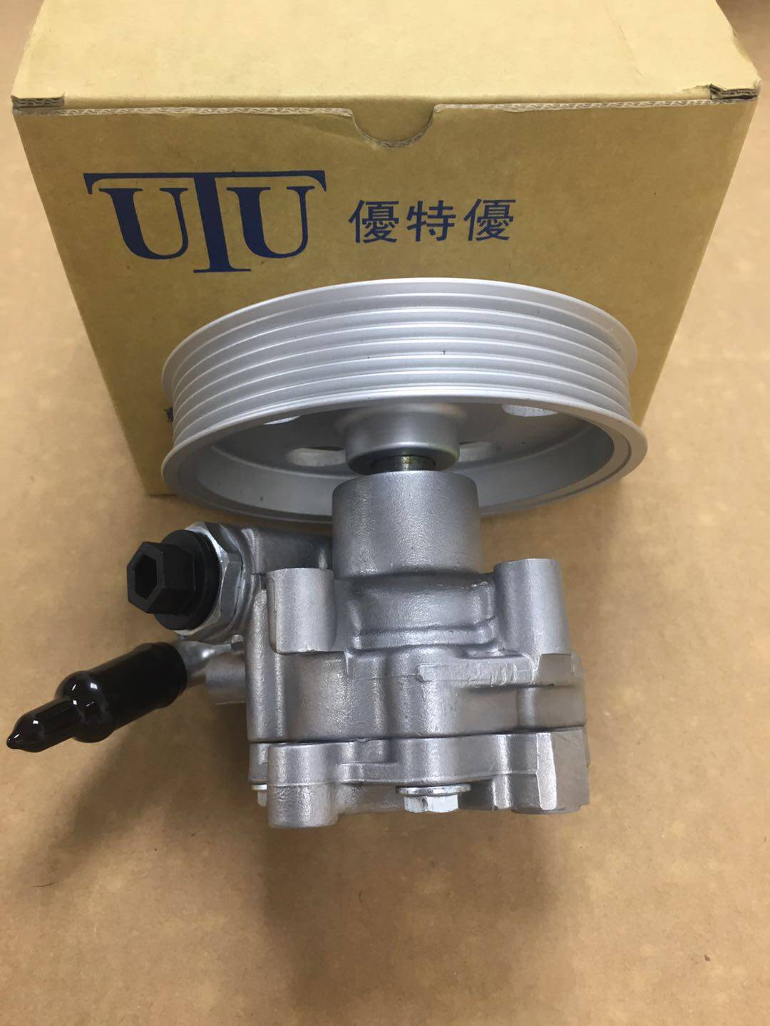 适用于奥迪a4老款a4la6la5a8lq5q7方向助力泵