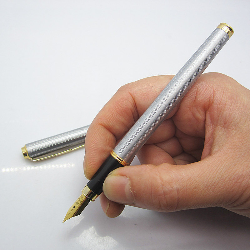 钢笔原厂永生刻花镀白铱金笔明尖经典收藏90年代钢笔