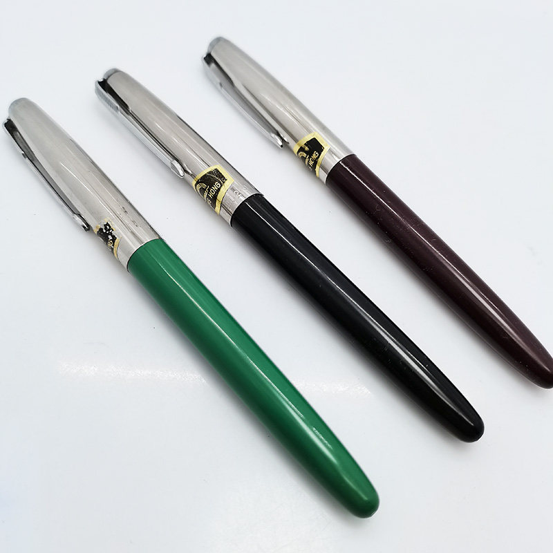 库存天津长虹钢笔暗尖书写学生男女经典练字钢笔