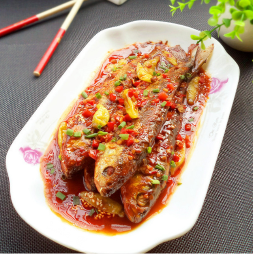 鱼干咸鱼淡水小河河鱼水产干货子鱼翘嘴白餐条鱼干