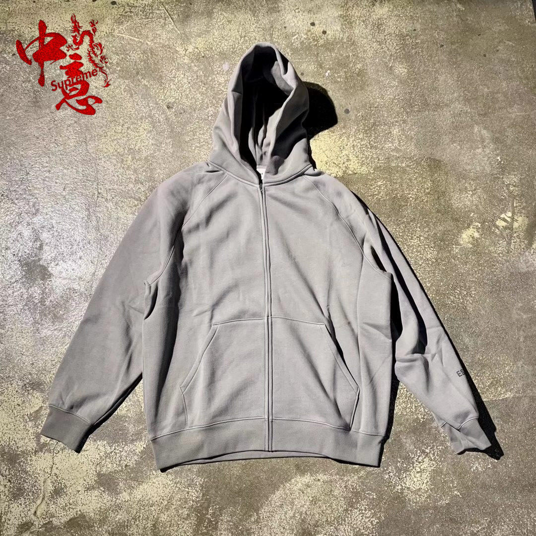 中意fogessentials20ss复线高街立体logo拉链连帽运动茄克