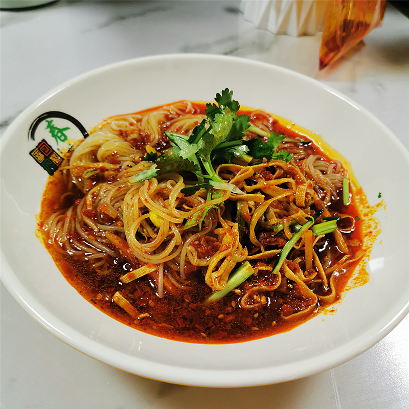 冷面佳木斯春花拌面朝鲜族韩式正宗东北新鲜姐妹冷面