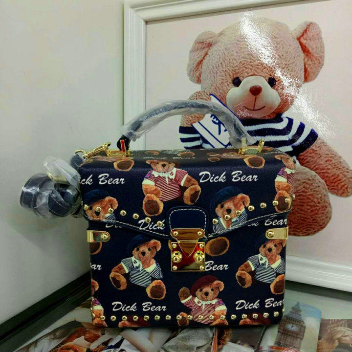 专柜正品迪克熊2020新款韩版箱式6246化妆包单肩斜挎手提包女士包