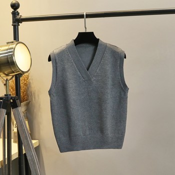 ເສື້ອຍືດຖັກສີດໍາສໍາລັບແມ່ຍິງ 2024 ພາກຮຽນ spring ໃຫມ່ໃສ່ woolen vest v-neck ເສື້ອຊັ້ນໃນ waistcoat ຂອງແມ່ຍິງ