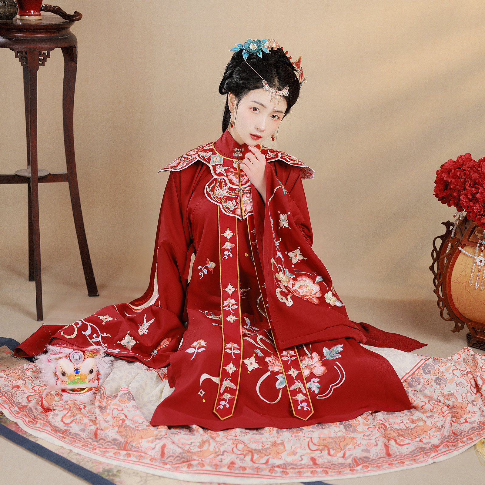 素羽华裳倾城原创汉服女花嫁明制长衫重工刺绣汉服