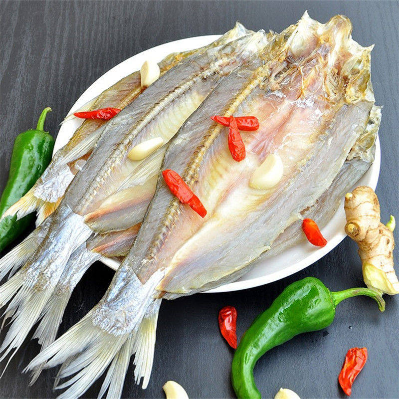 湖北农家特产翘鲌翘嘴大白鱼刁现晒淡水低盐鱼干