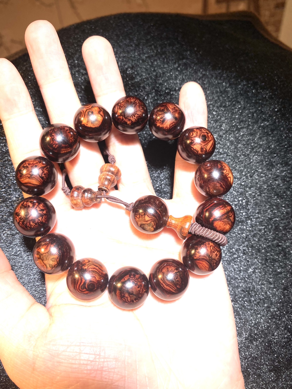 黄花梨木油正宗海南手串山水纹佛珠手链文玩手串