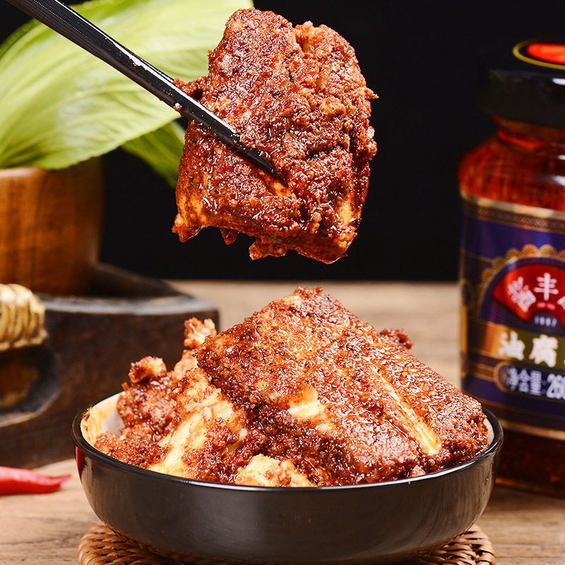 豆腐乳云南玉溪腐乳大块调料酱腐乳汁瓶装香辣豆腐乳