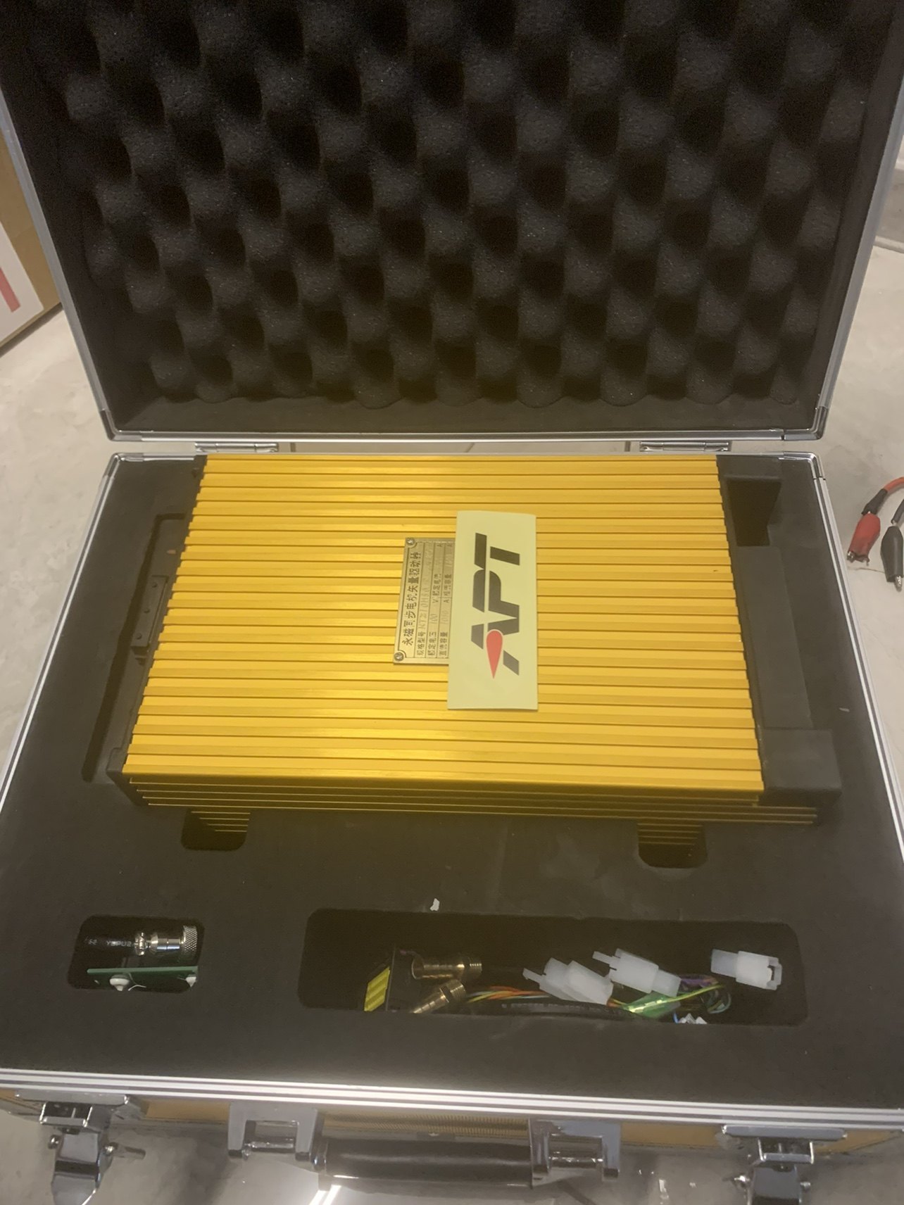 apt1001400大功率电摩控制器961000100900809008066080550驱动器