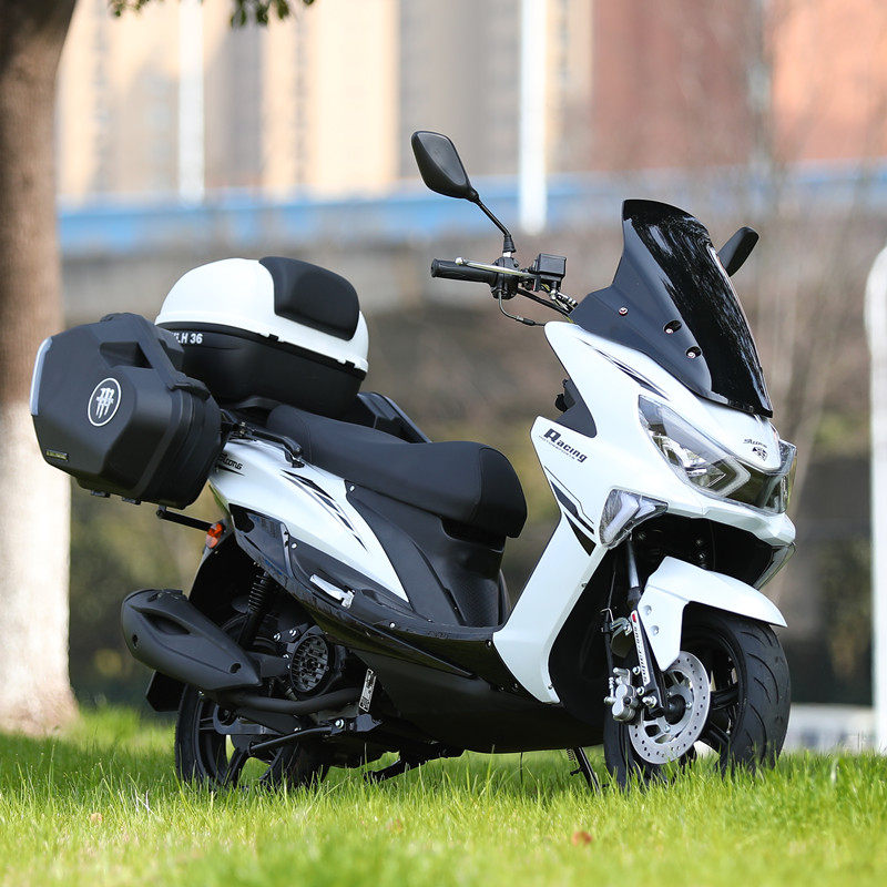 新款剑齿虎新路虎途150c发动机大型踏板车摩托车省油可摩托车整车