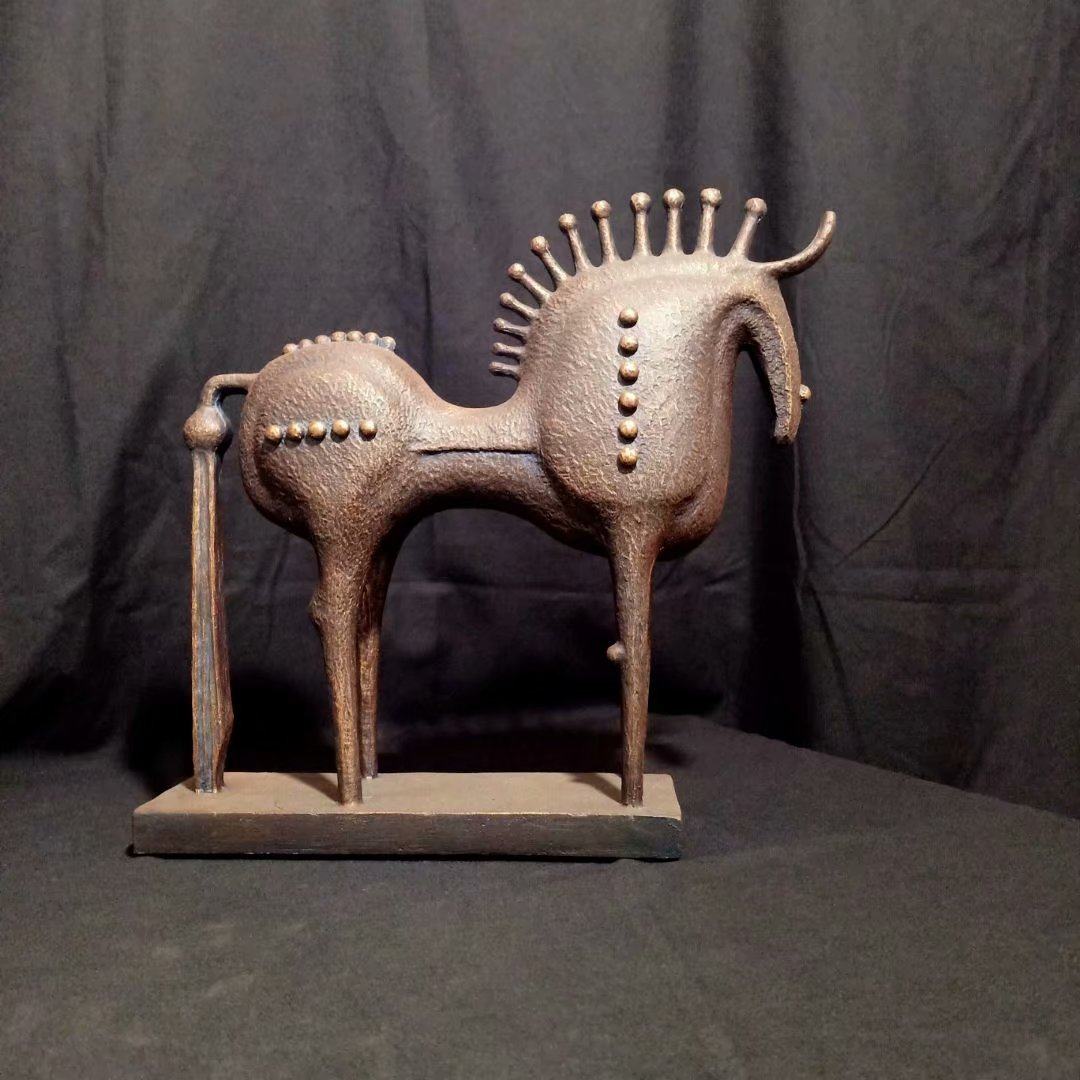 创意家居装饰品书房客厅酒店艺术摆设现代意马摆件