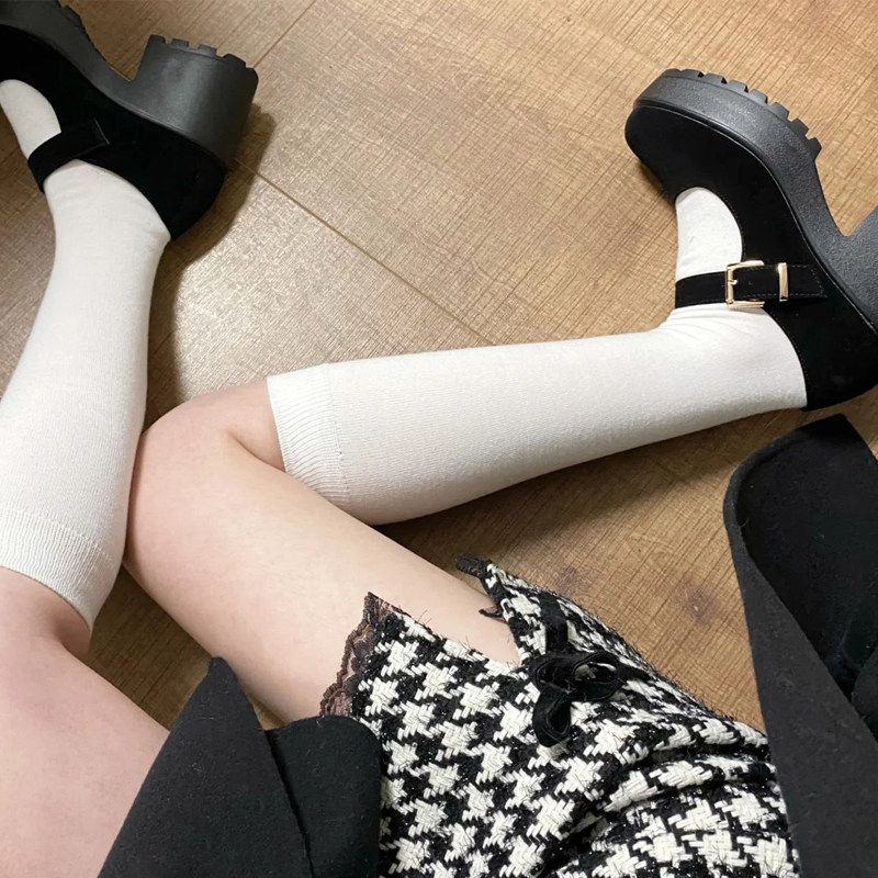 jennie同款玛丽珍鞋女2021新款丝绒一字扣带高跟单鞋