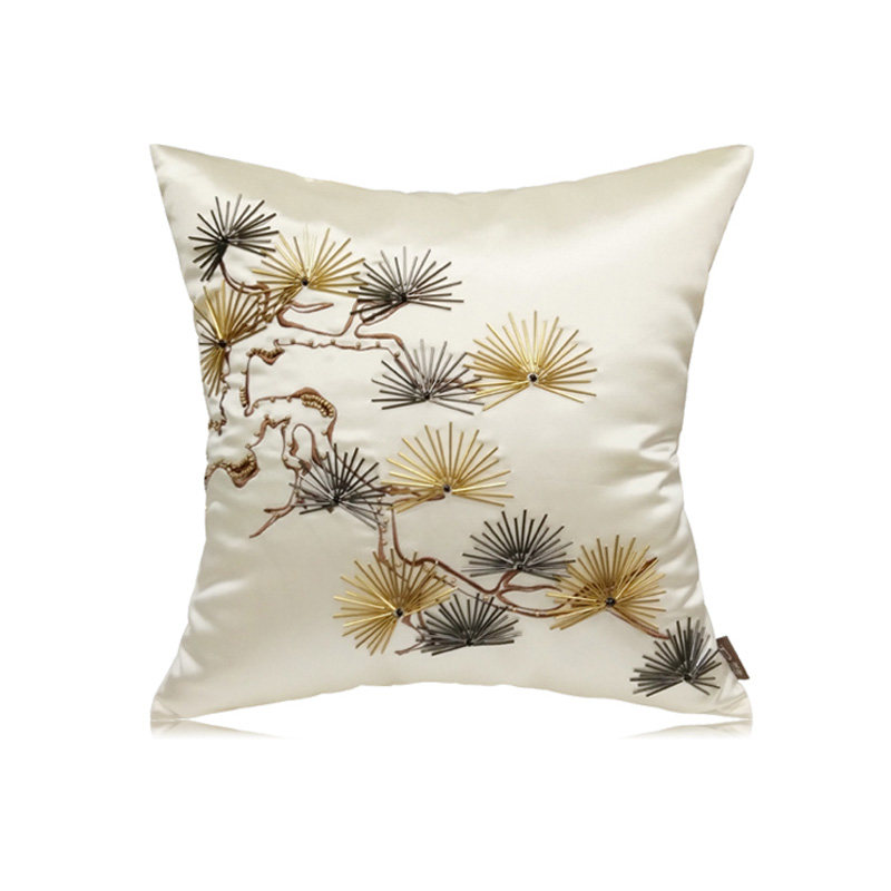 简约软装样板房装饰设计师抱枕米白色底珠绣松叶图案枕头靠垫腰枕