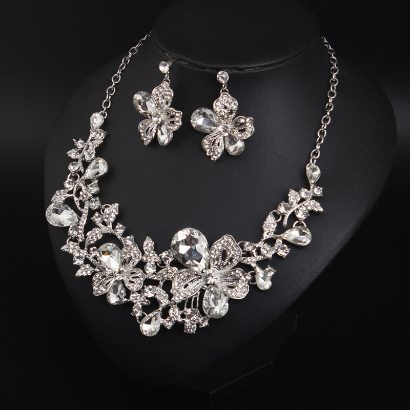 欧美欧美时时尚晚礼服婚纱配饰百搭气质锁骨水晶项链