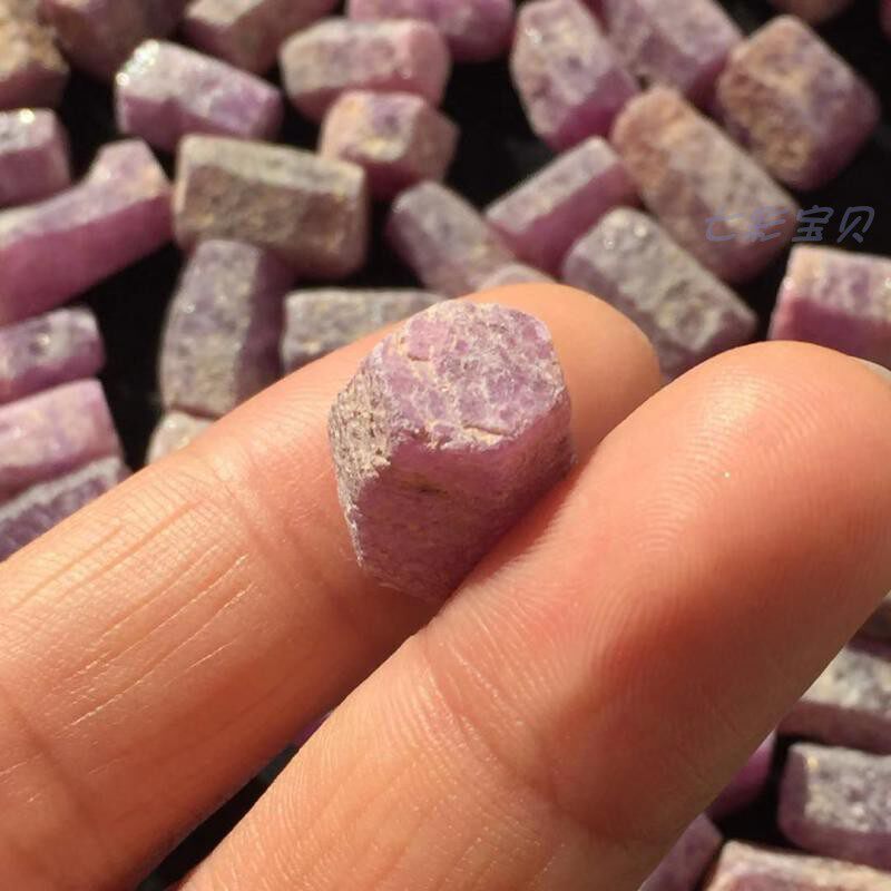 新货天然红宝石原石晶体a02a6晶形完好裂理发育其他
