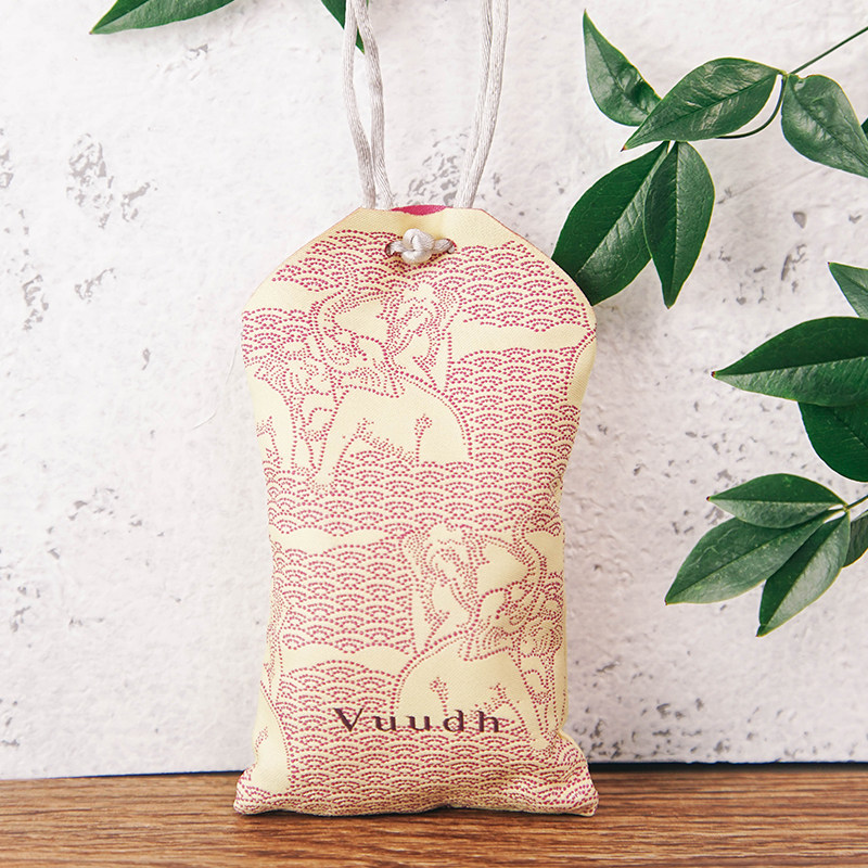 vuudh香薰泰国harnn旗下香包衣柜飘香卧室房间香袋持久清新香囊