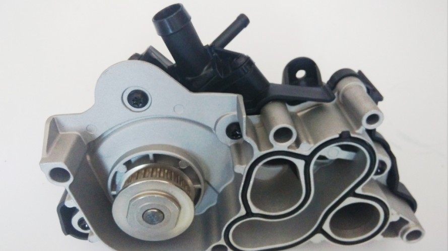 水泵大众13款新捷达新桑塔纳ea211发动机总成正品水泵