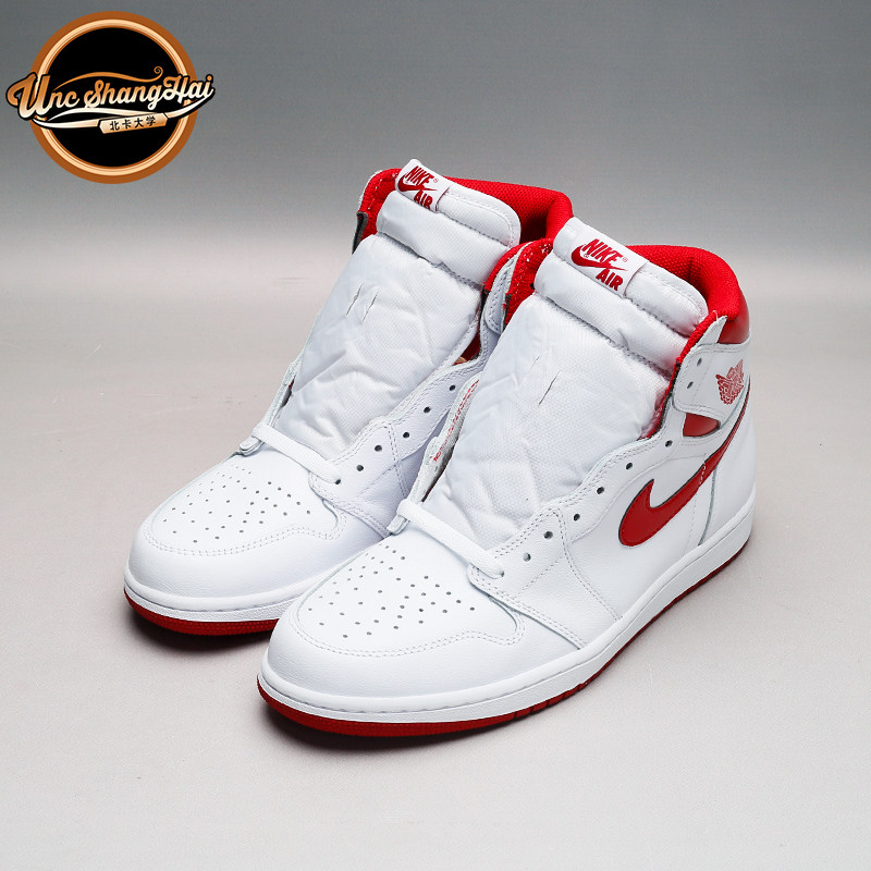 首页 痛风淘宝      北卡大学 air jordan 1 retro high aj1 黑漆皮