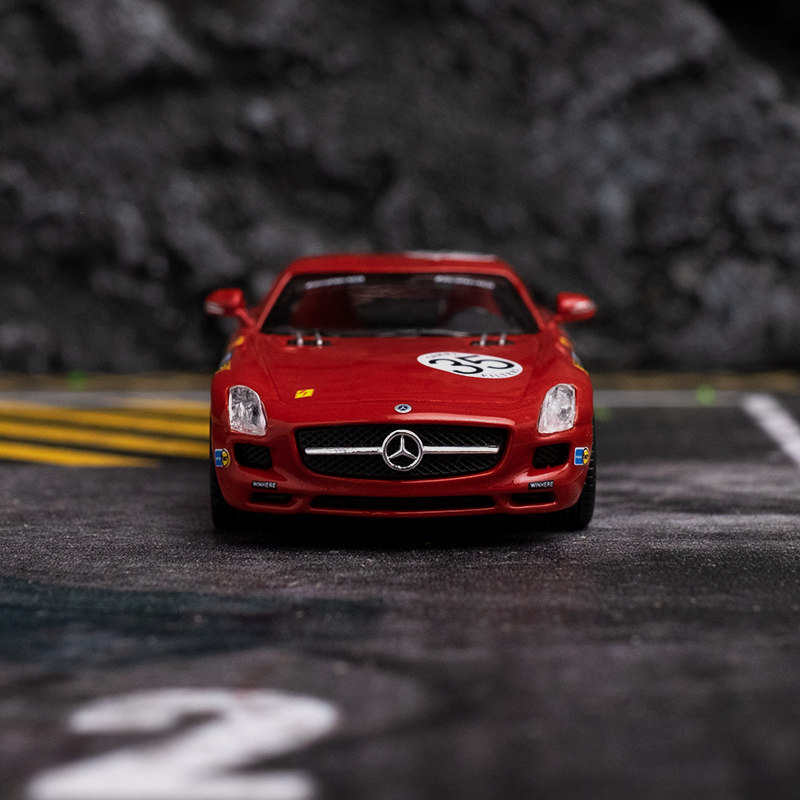 tm1奔驰sls汽车模型35号红猪涂装跑车仿真合金车模