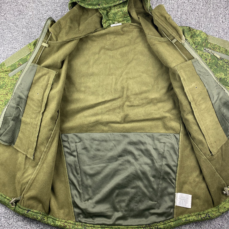 国产俄罗斯emr迷彩服小绿人软壳冲锋户外保暖内抓冲锋衣