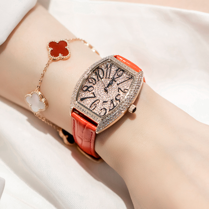 施华洛世奇手表女士小众轻奢满天星镶钻十大品牌法兰克名牌穆勒