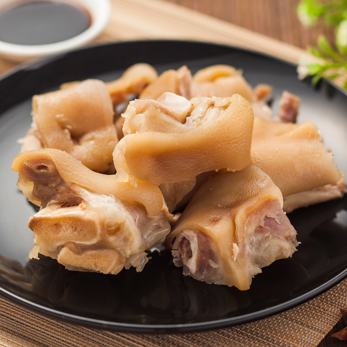 新款江苏省镇江市句容茅山特产手工腌制生咸猪爪腌肉