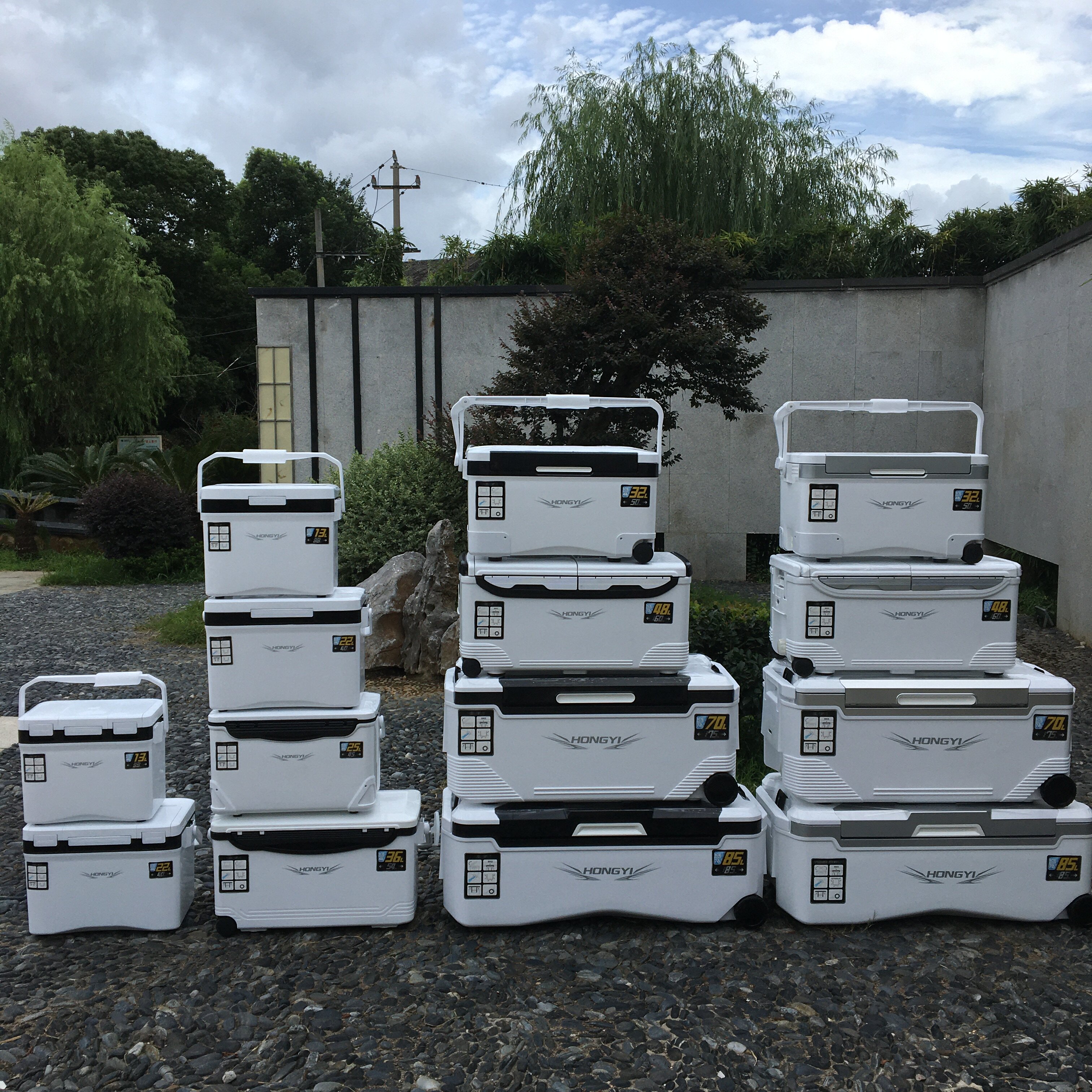 新款钓鱼箱小钓箱轻便虾箱活虾箱22l迷你海钓钓箱