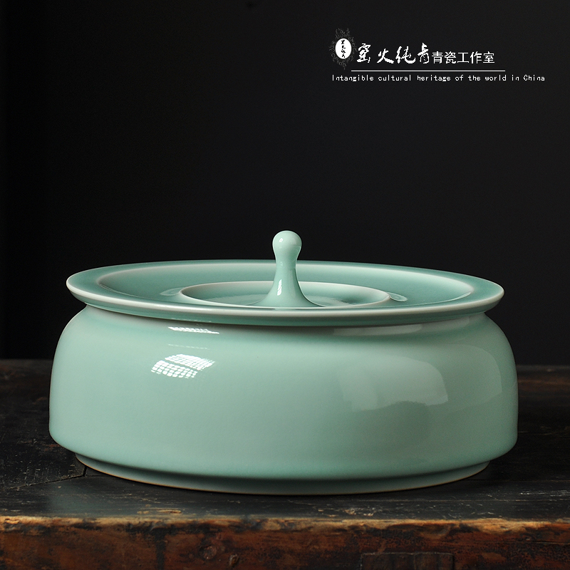 龙泉青瓷瓷王龙宝手工茶叶罐金奖作品水滴盖罐茶叶罐
