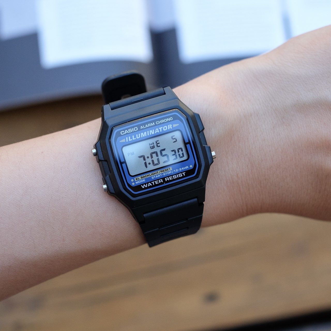 日本卡西欧casio手表学生经典复古方形电子表多功能日韩腕表