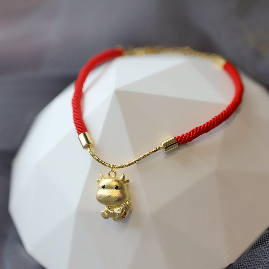 纯银本命年小牛红绳手链女中国风生肖新年礼物手链