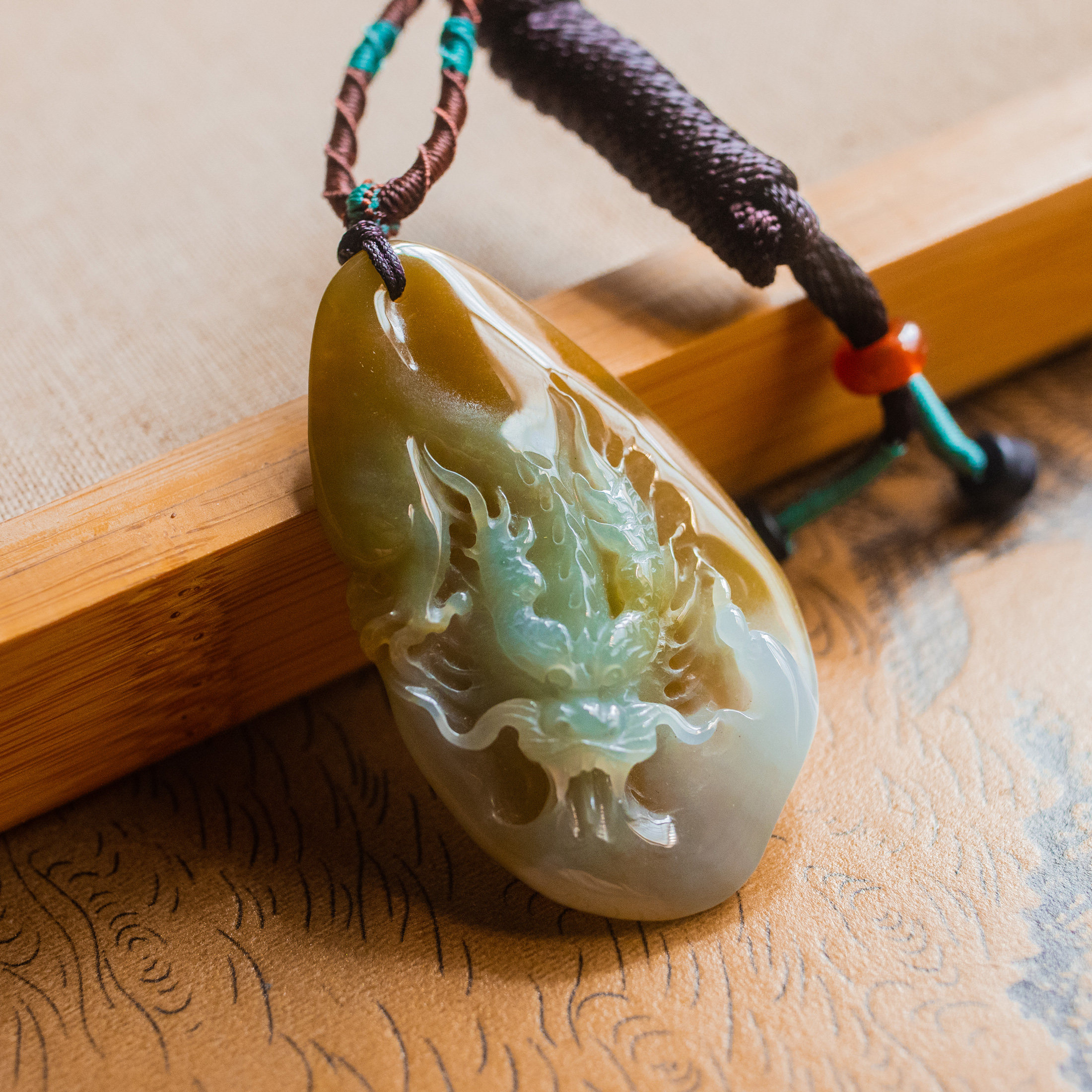 天然翡翠吊坠挂件龙牌冰种xxw4453颈饰