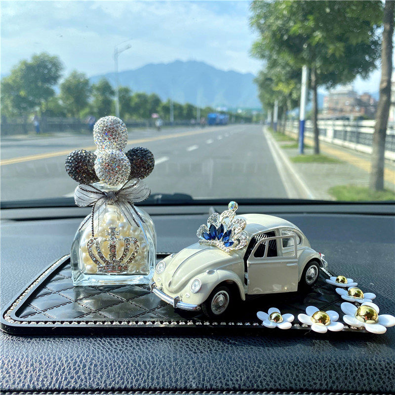 汽车车内装饰品摆件复古老爷车创意可爱气球车饰摆件