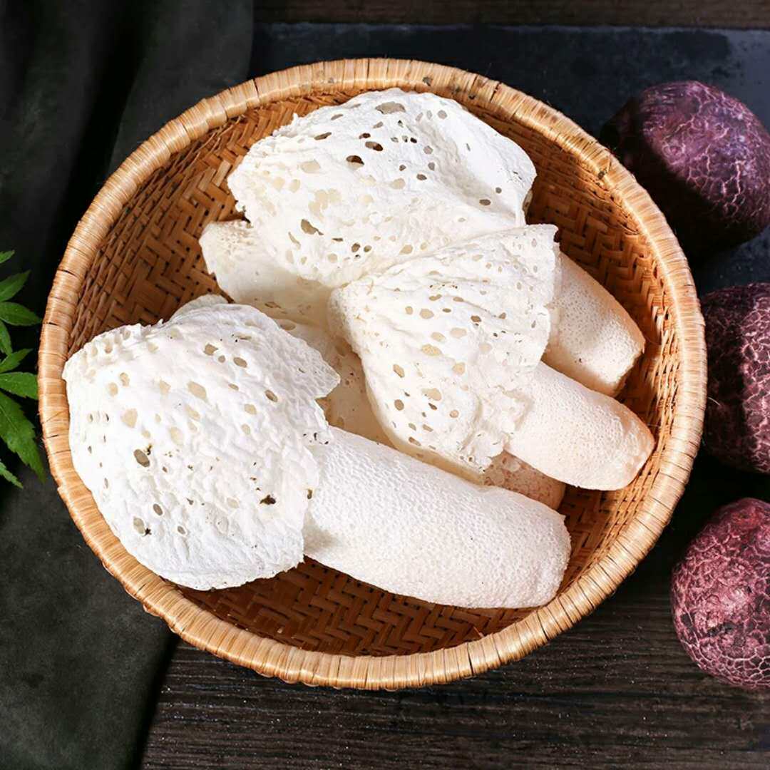 蘑菇云南新鲜竹荪250g500g鲜竹金织红托孙荪裙新鲜松茸