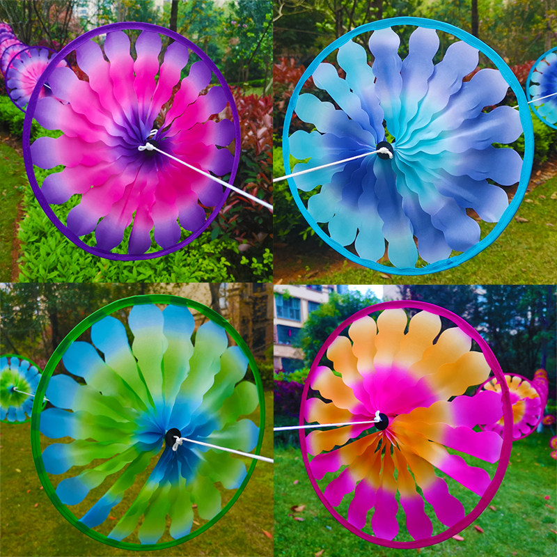 风车彩虹幼儿园公园楼盘户外旋转悬挂装饰圆形风车