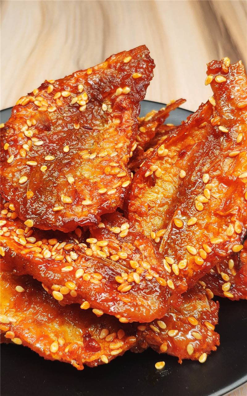 小鱼香辣红娘南澳特产海味即食麻辣零食小吃鱼干
