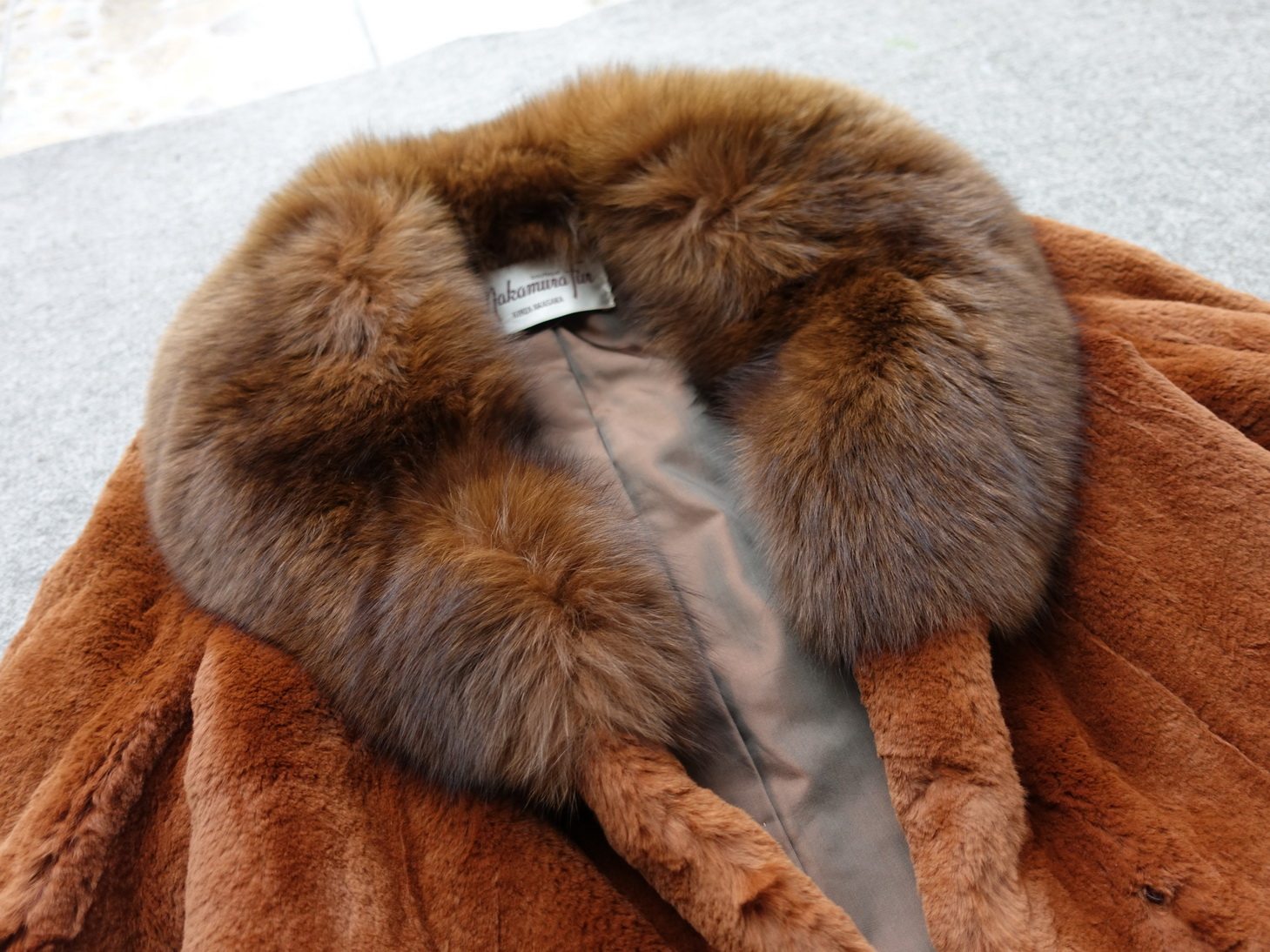 亏本清货退换不包超美超厚款黄色海狸皮草