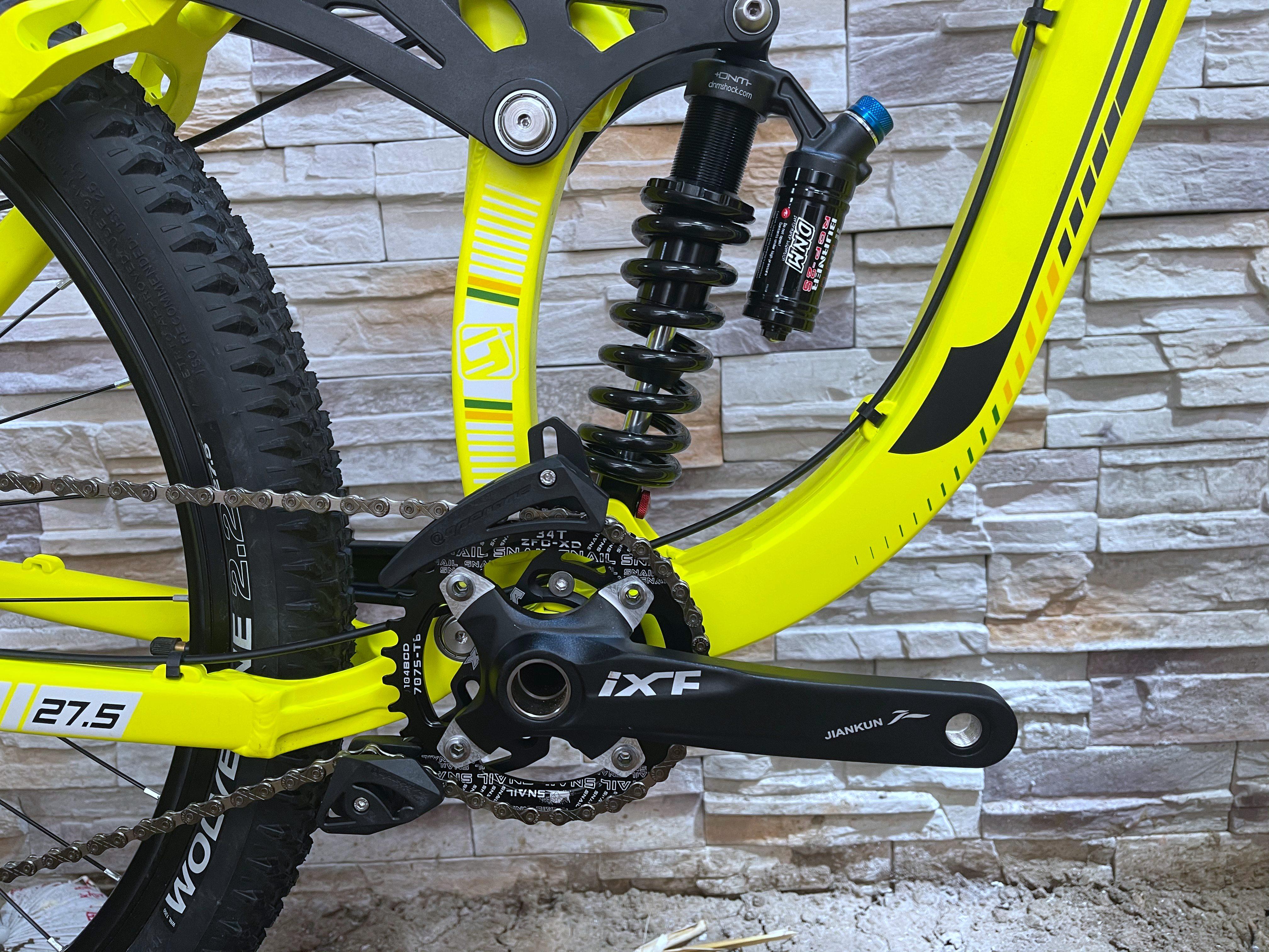 速降自行车dh下坡giosbr三代筒轴山地车软尾2730山地自行车